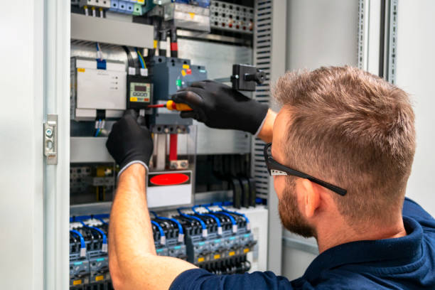 Best Licensed Electrician  in Shady Shores, TX